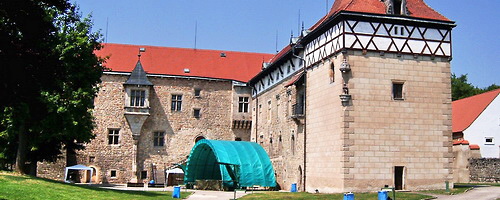 Budyn� nad Oh��